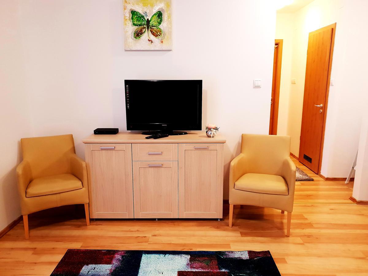 Vagabond Apartman Μίσκολτς Εξωτερικό φωτογραφία